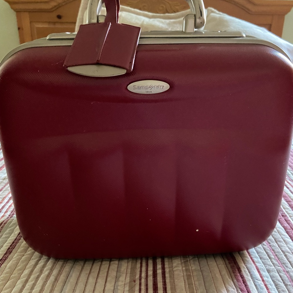 Samsonite Silhouette 10 Hardside case